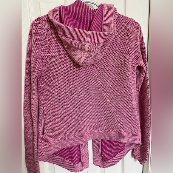 Ivivva Lululemon Girls Pink Ribbed Single Button
Sweater Size 14 EUC - Picture 3 of 4